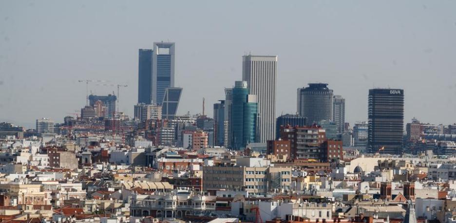 Vista panorámica de Madrid y sus edificios residenciales